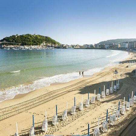 Miramar Luxurious Flat, 3 Double Rooms, Free Parking, Terrace, Completely New サン・セバスティアン エクステリア 写真