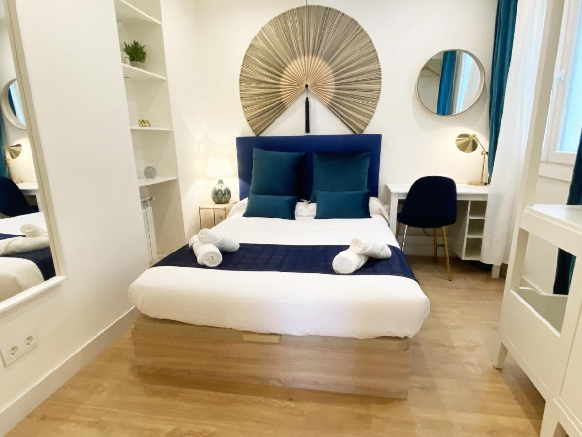 Miramar Luxurious Flat, 3 Double Rooms, Free Parking, Terrace, Completely New サン・セバスティアン エクステリア 写真